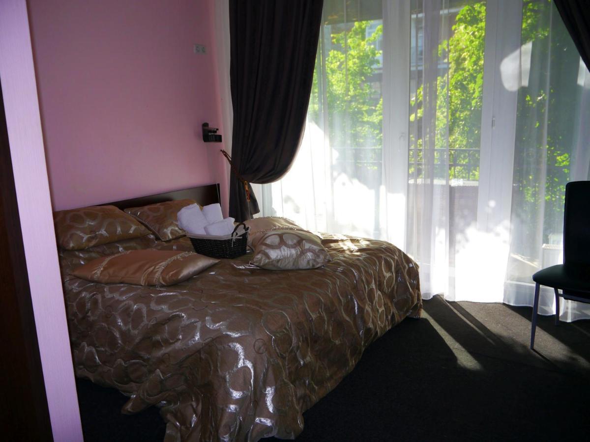 Kizhi Art Hotel Kharkiv Exterior photo