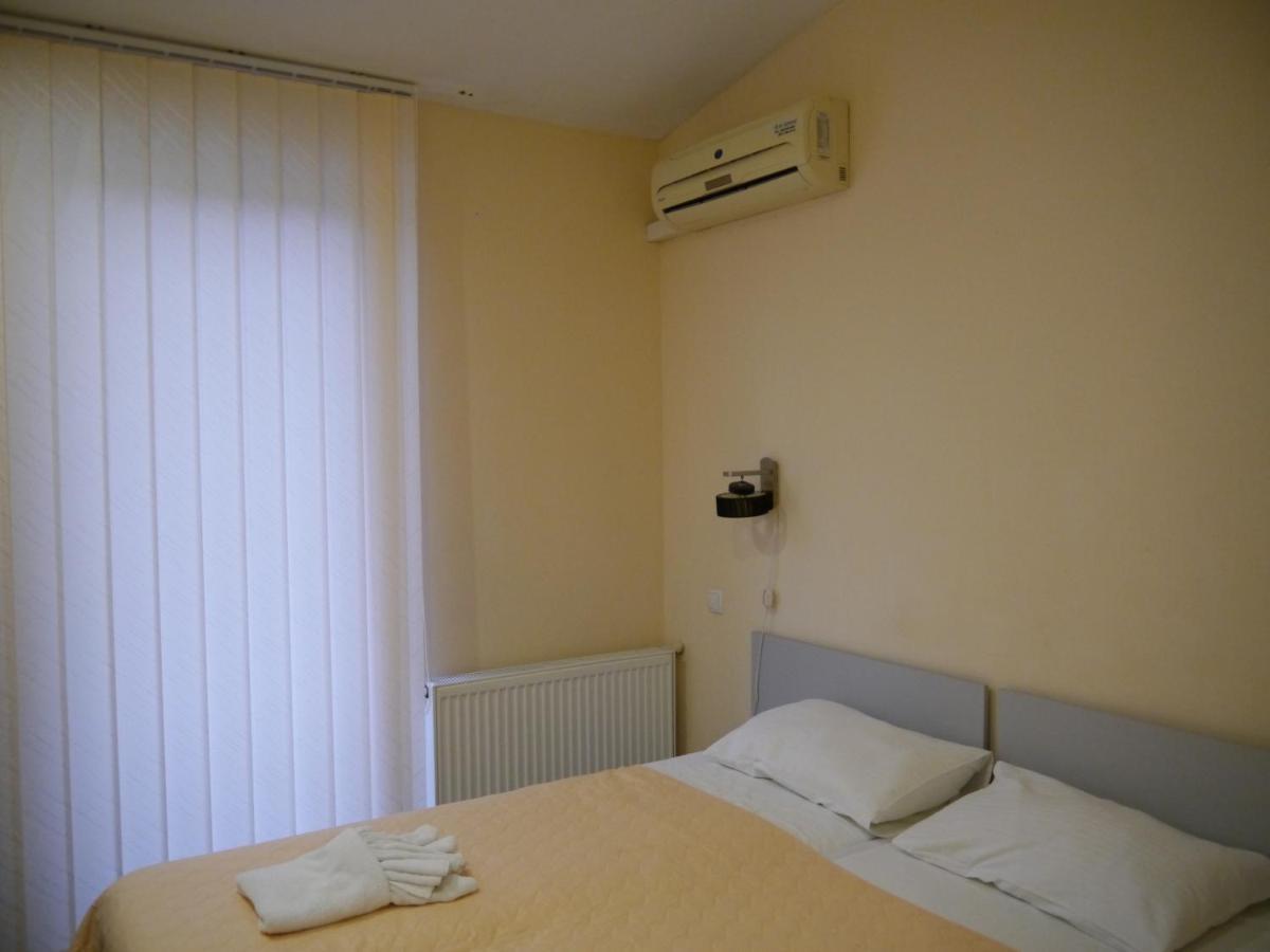 Kizhi Art Hotel Kharkiv Exterior photo